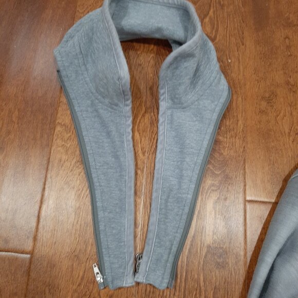 Rare Lululemon moto detail jacket - Picture 10 of 14